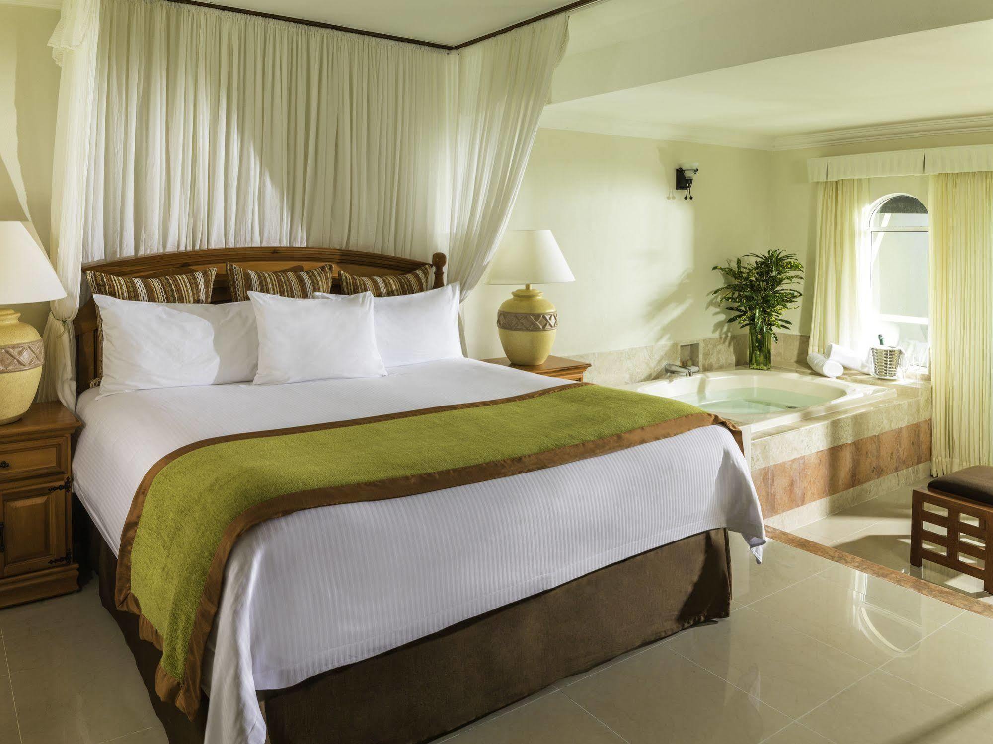 El Dorado Seaside Palms Adults Only Otel Xetna Dış mekan fotoğraf